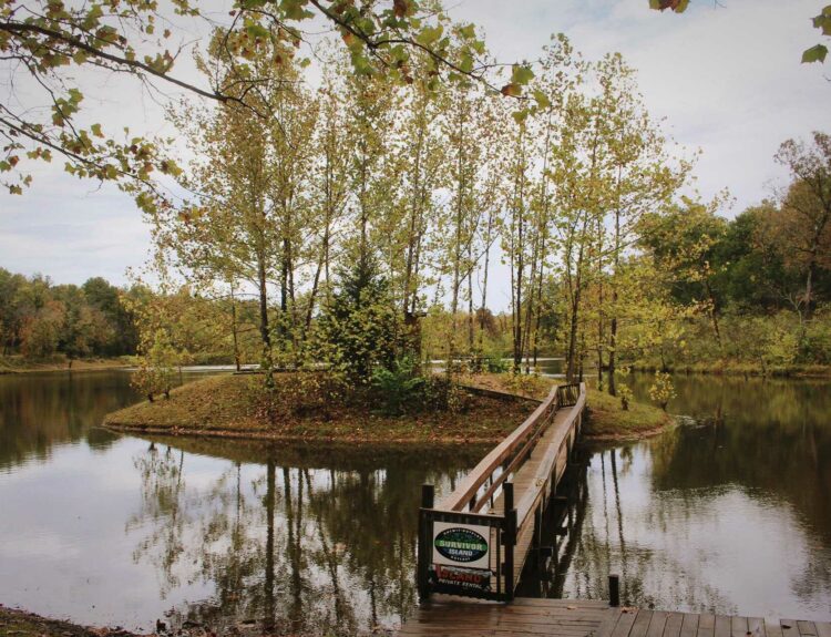 Image of a dock at Cross Creek Campground