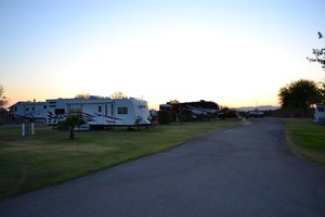 Riviera Rv Resort And Marina Blythe Ca 2