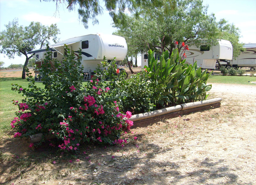 A Country Breeze Rv Park Somerset Tx 0