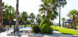 Winnie Inn Suites   Rv Park Winnie Tx 1