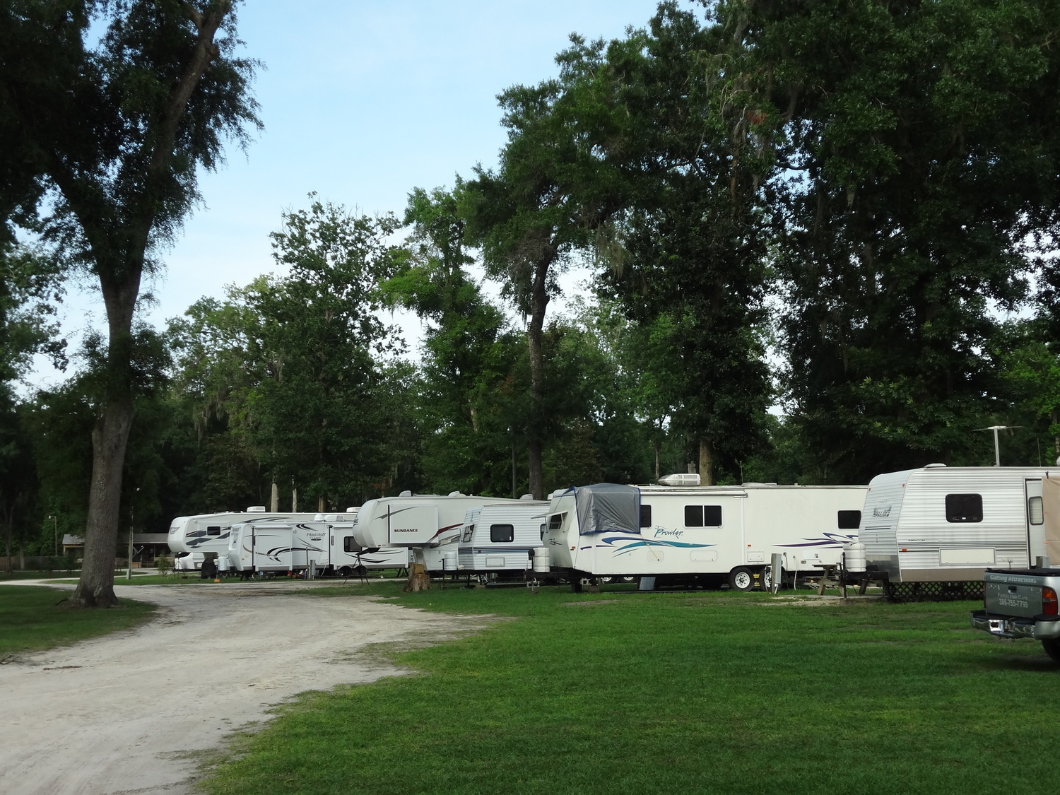 Ellie Ray's RV Resort & Lounge 3 Photos, 1 Reviews Branford, FL