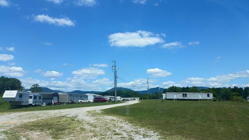 Heltons Rv Park And Campground Oliver Springs Tn 0