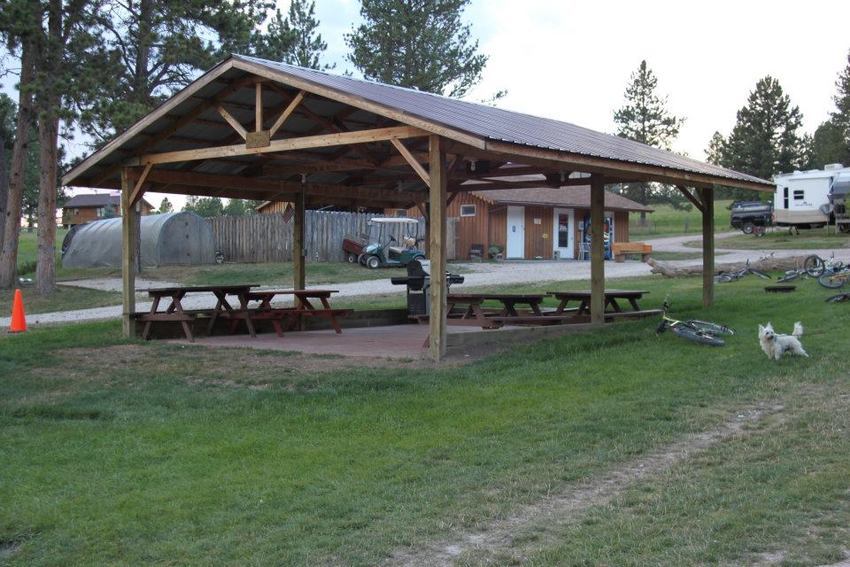 Beaver Lake Campground Gift Shop Custer Sd 2