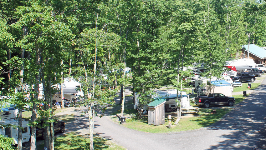 Bentley S Saloon   Campground Arundel Me 0