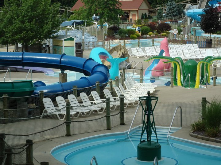 Lake Compounce Theme Park Bristol Ct 4