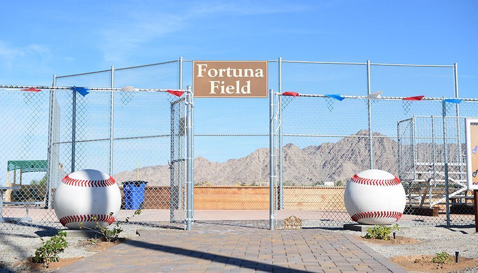 Fortuna De Oro RV Park (55+) 5 Photos, 1 Reviews Yuma, AZ