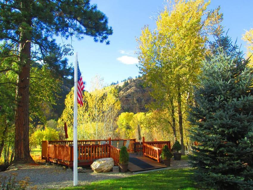 Best 10 Salmon, ID RV Parks & Campgrounds