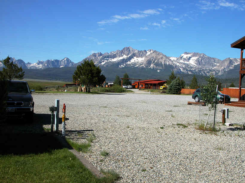 Valley Creek Lodge And Rv Park Stanley Id 3