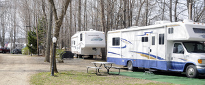 Foggy Bottom Marine And Campground Farmingdale Me 1