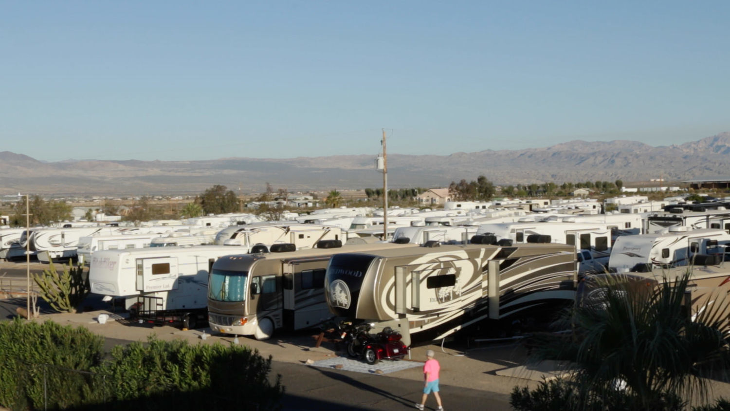 Crossroads RV Park 16 Photos Mohave Valley, AZ RoverPass