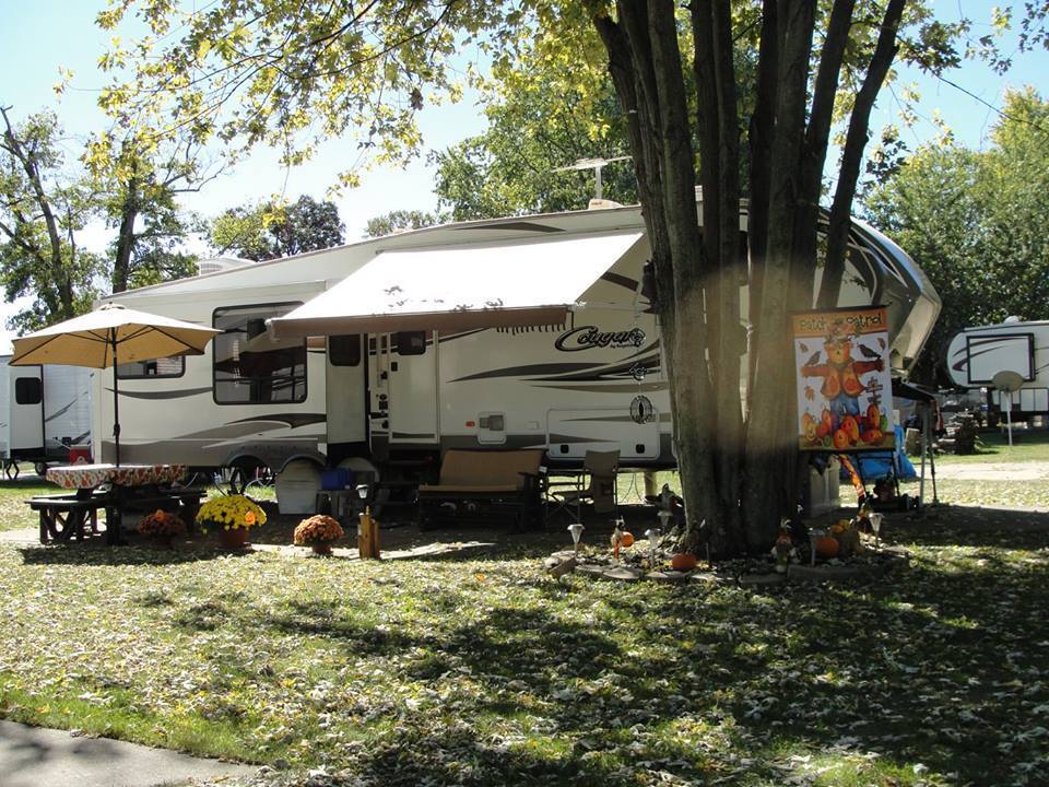 Tomorrow's Stars RV Resort 4 Photos, 2 Reviews South Charleston,