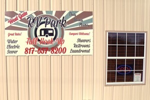 03 West Gate Rv Park Poolville Texas Fort Worth Weatherford Mineral Wells Covered Awning Full Hook Up Campsites