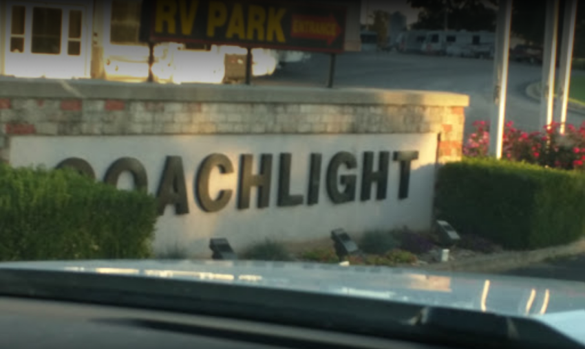 Coachlight2