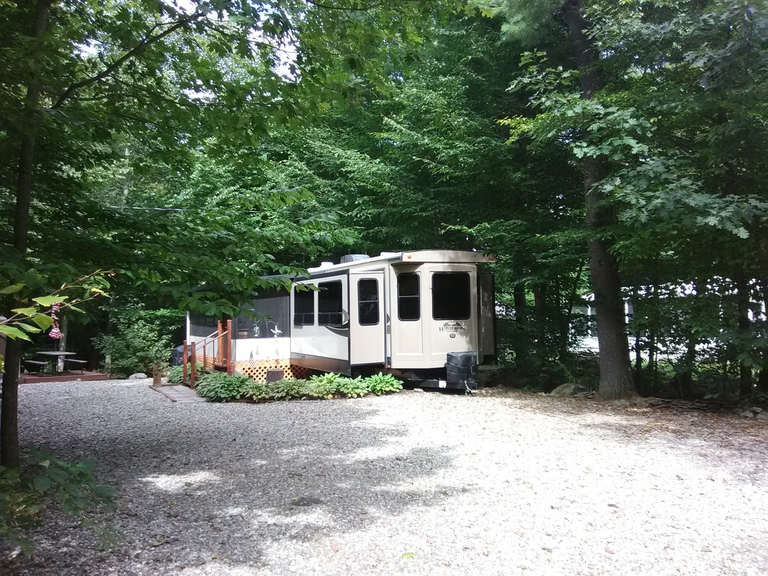 Full hook up campsites in tolland