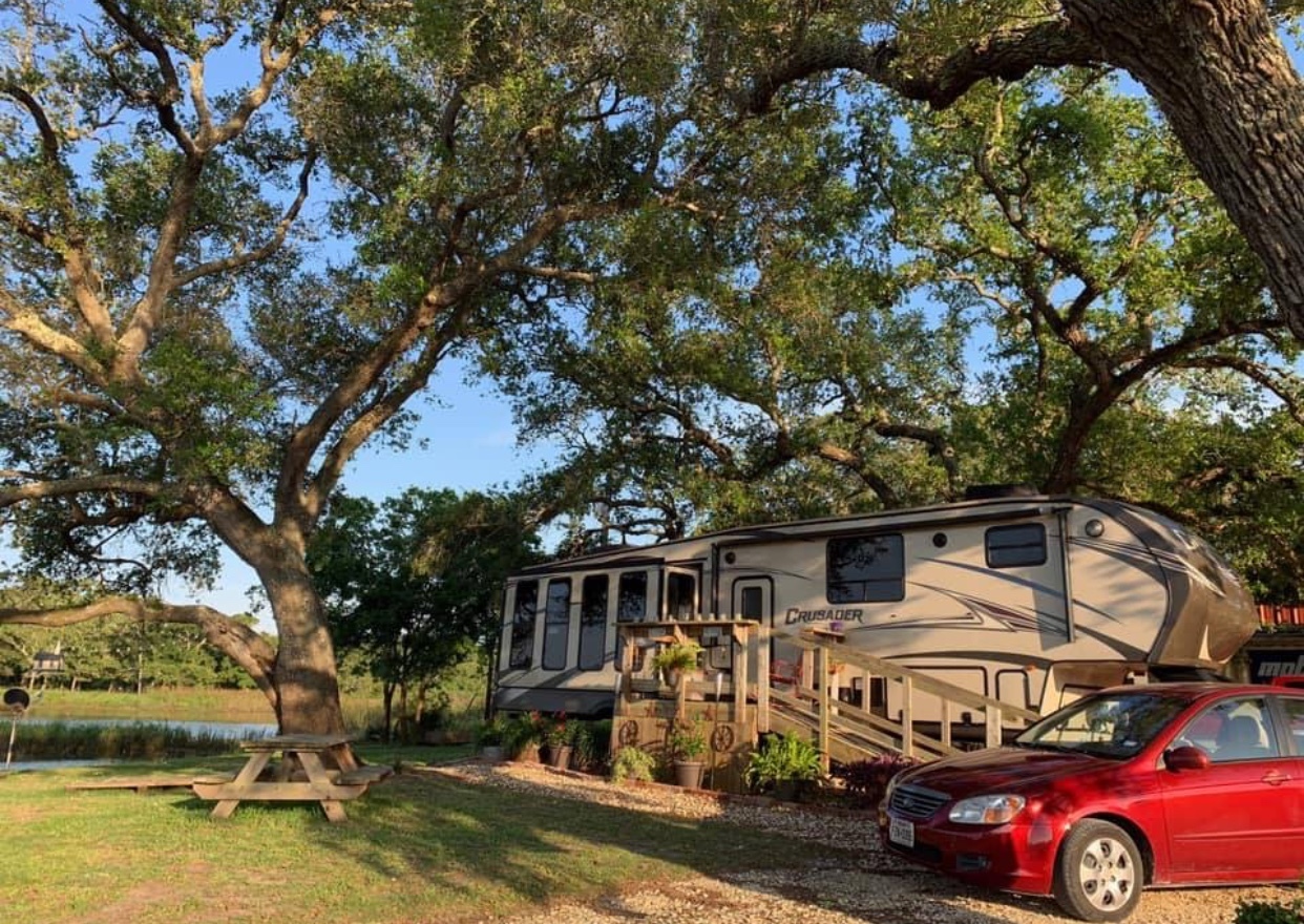 Live Oak RV Park 7 Photos Jones Creek, TX RoverPass