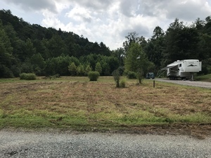 Fish Trails Campground Laurel Bloomery Tn 18