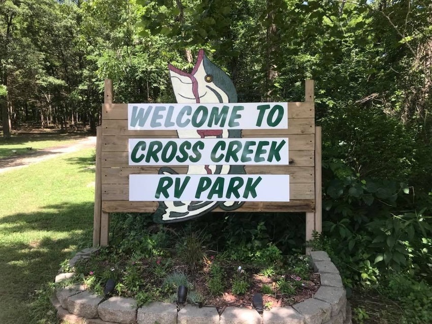 Cross Creek Rv Park   Campground Lake Ozark Mo 16