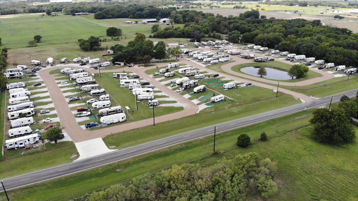 Waggin' Tail Ranch RV Park - Pilot Point, TX