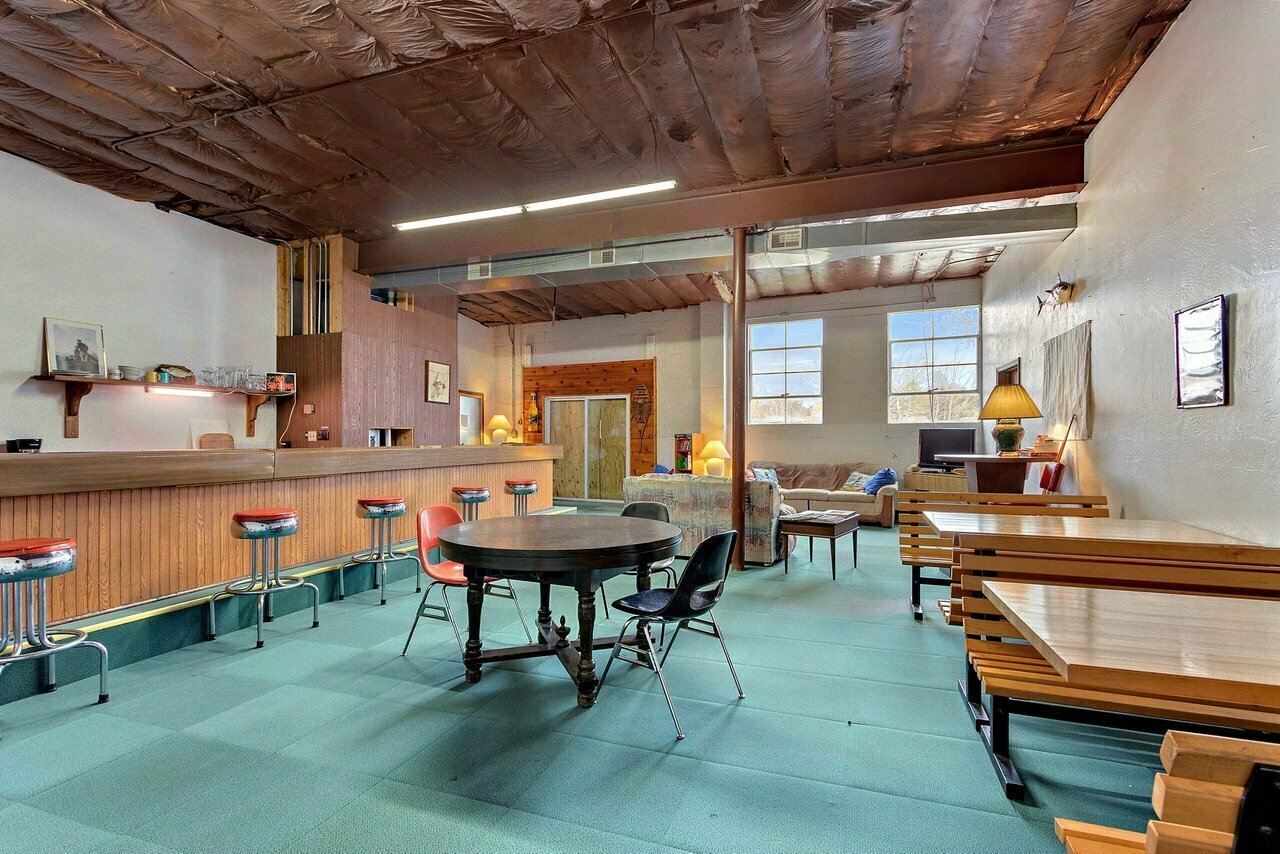 Captain K's Marina, Dockage and Camping 5 Photos Algoma, WI