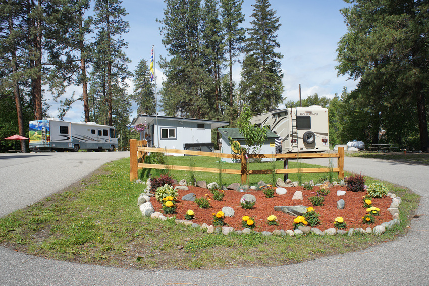 Best 10 Peachland, BC RV Parks & Campgrounds