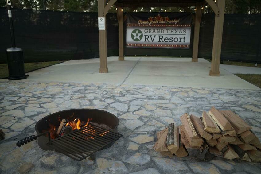 Grand Texas Rv Resort   Campground New Caney Tx 2