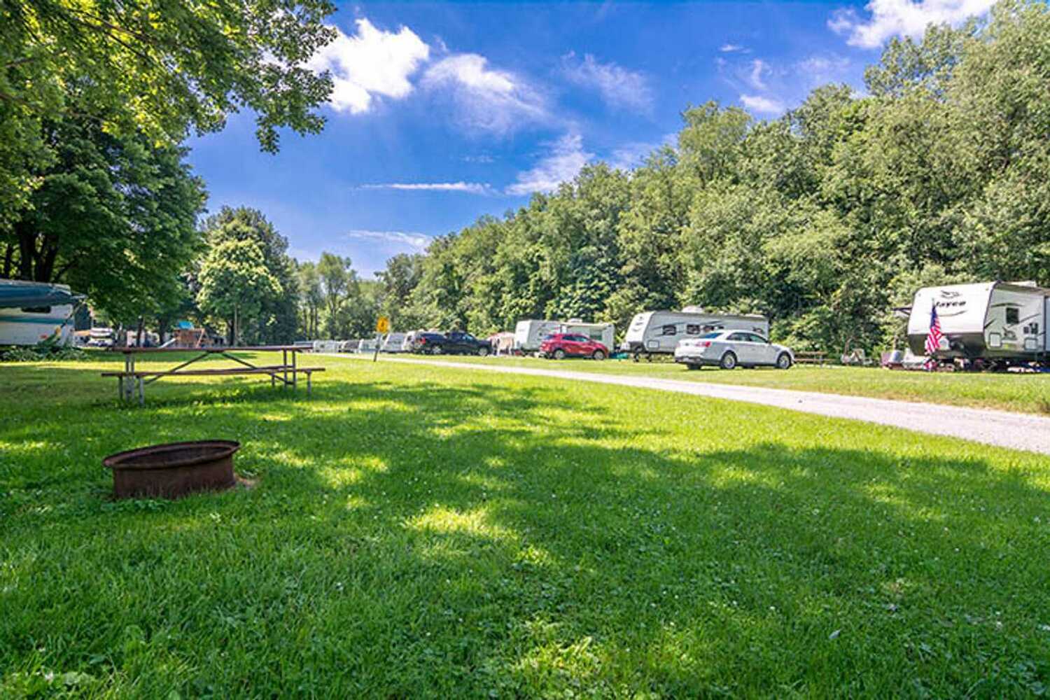 Chestnut Ridge Campground 5 Photos Hubbard, OH RoverPass