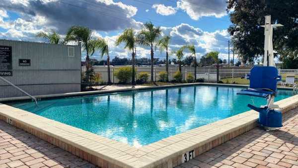 Red Oaks (Age Restricted 55+) - 12 Photos, 1 Reviews - Bushnell, FL