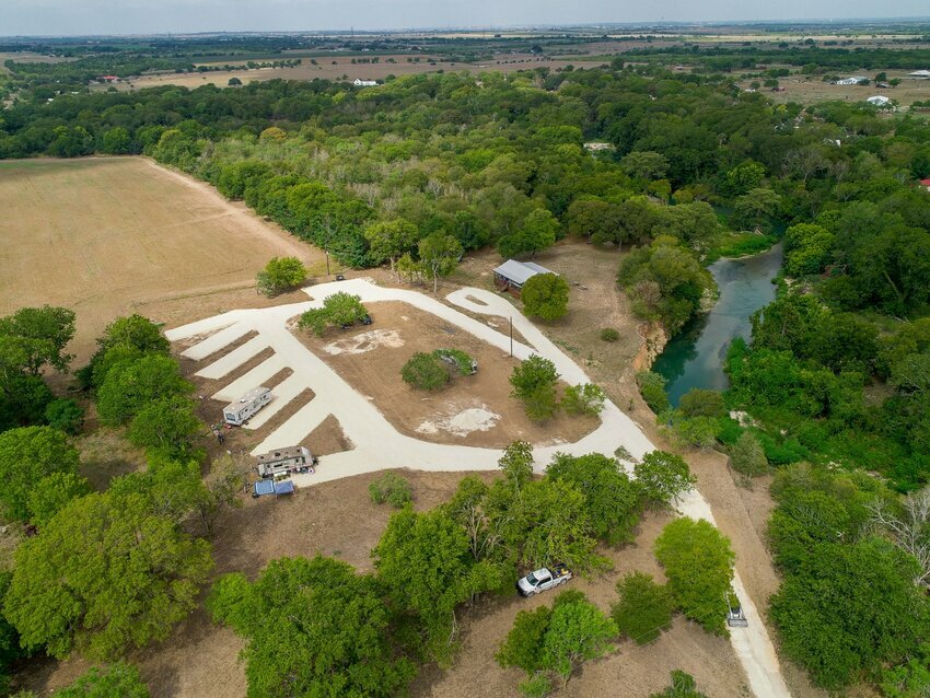 Mammoth Bend Rv Park Martindale Tx 10