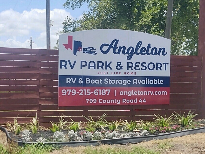 Angleton Rv Park   Resort Angleton Tx 1