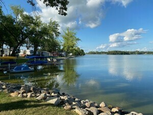 Schreier S On Shetek Lake Currie Mn 12