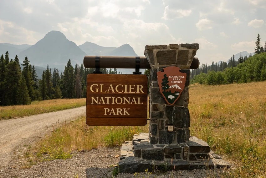 Glacier Grizzly Resort East Glacier Park Village Mt 1