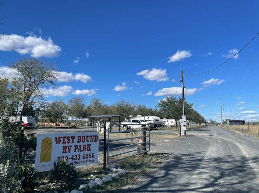 Best 10 Uvalde, TX RV Parks & Campgrounds