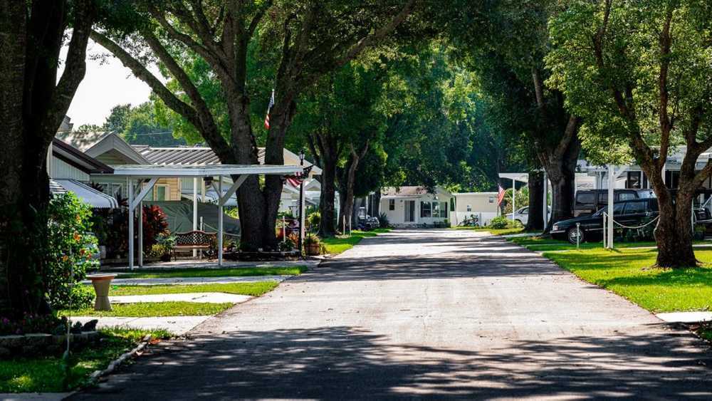 Baker Acres RV Resort (Age Restricted 55+) 20 Photos Zephyrhills,