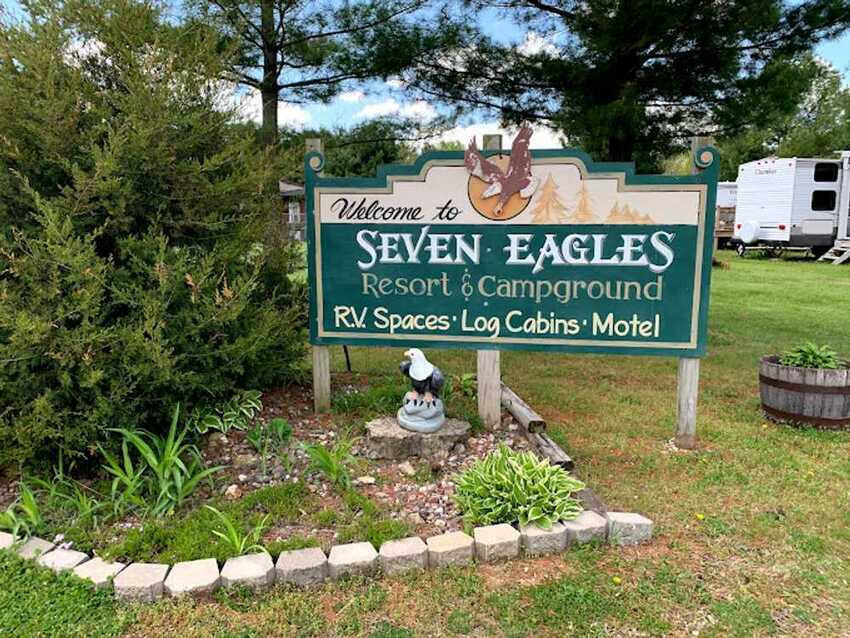 Seven Eagles Resort   Campground Savanna Il 0