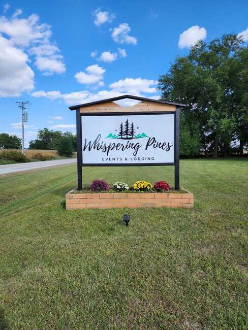 Whispering Pines Events   Lodging Geneseo Il 17