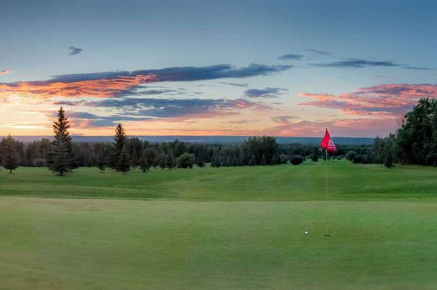 Spruce Meadows Golf   Country Club Sexsmith Ab 0