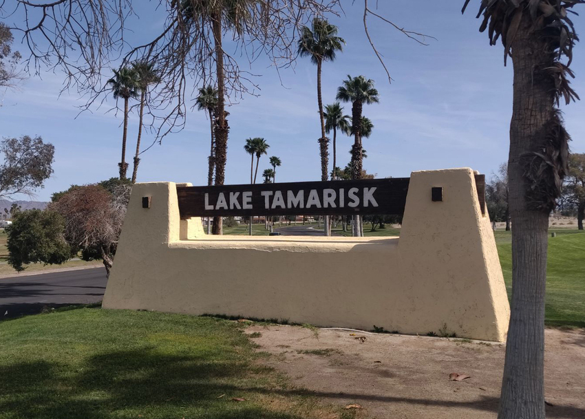 Lake Tamarisk Desert Resort  Desert Center Ca 13