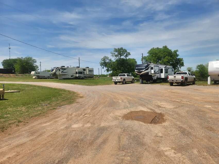 The Bunkhouse Cabins And Rv Park Walters Ok 4