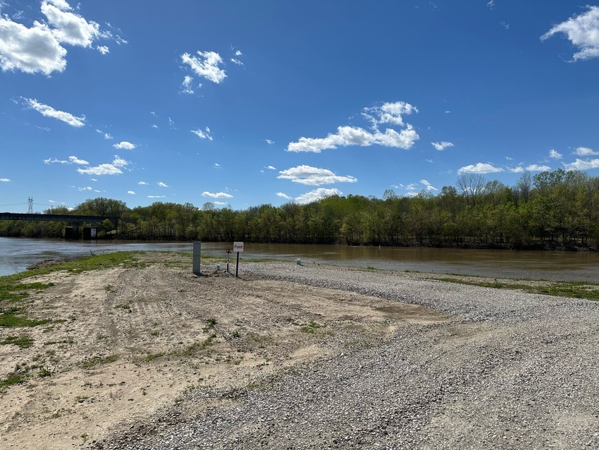 Kaskaskia River Camping   Rv Park New Athens Il 22