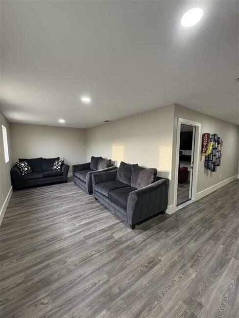 6654e9b8 9189 4090 8332 C9e084f15e9c