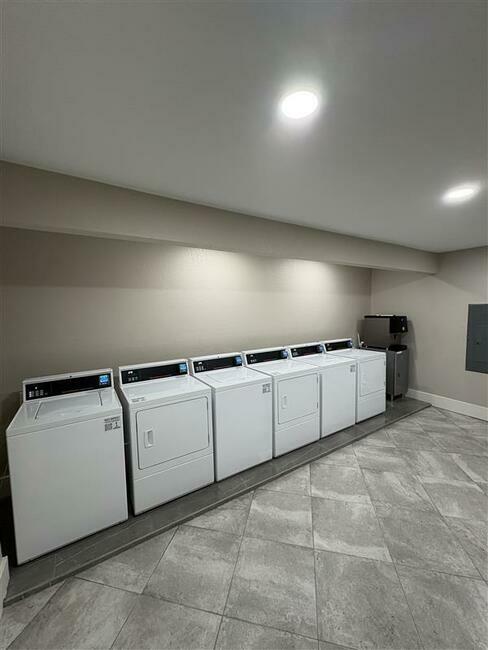 08b86c8e Dc8a 4b03 Ab89 Fc5bac6c5ca4