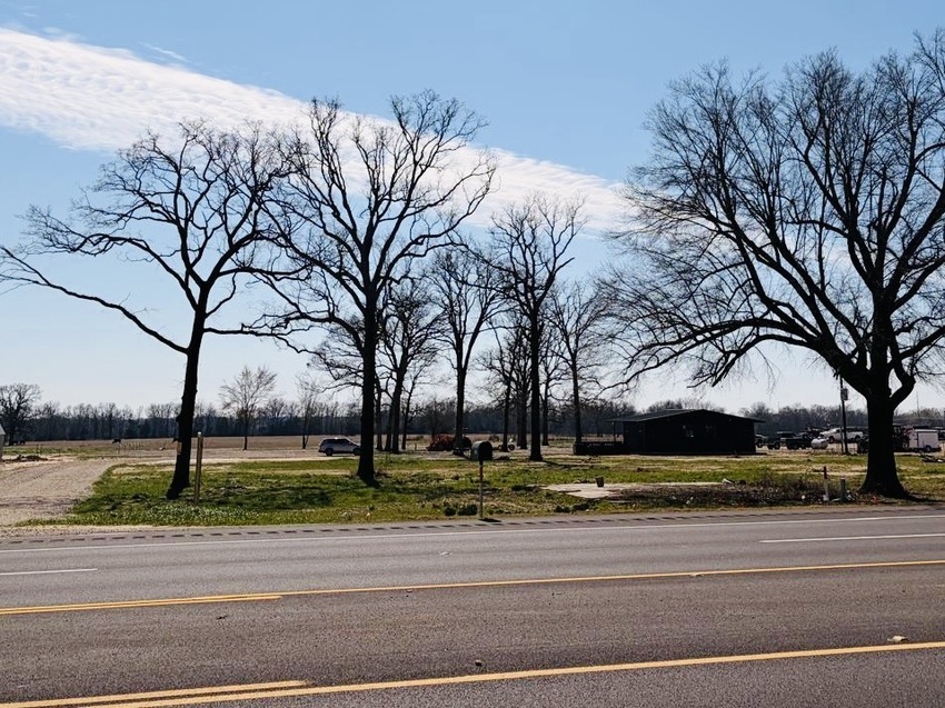 39533f9d 64c7 4c2b A417 B361e2950a55