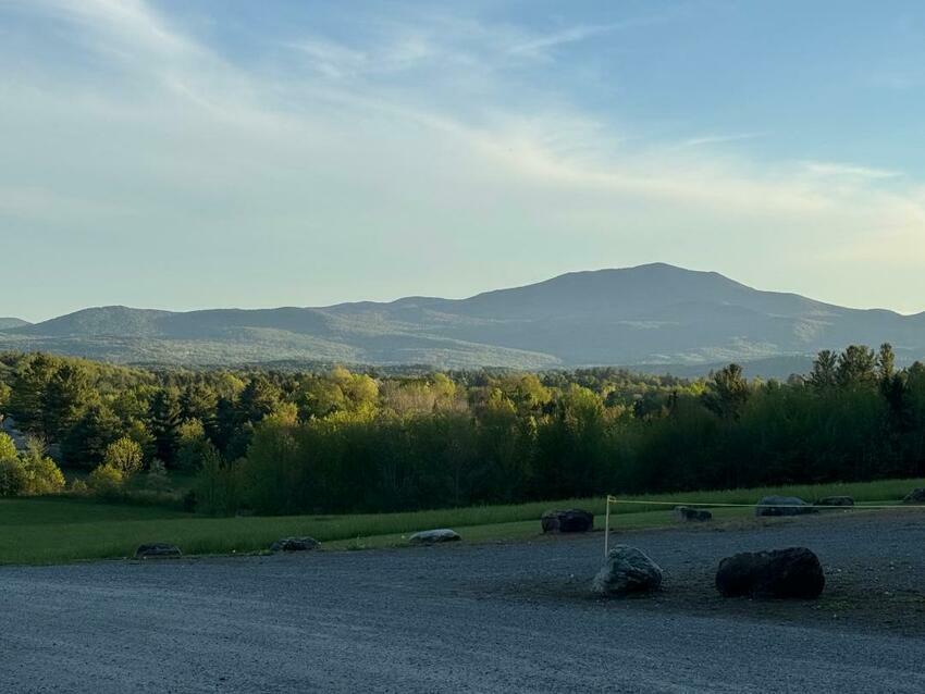 Golden Leaf Campground Parking Lot