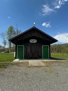 Golden Leaf Campground Small Bath House