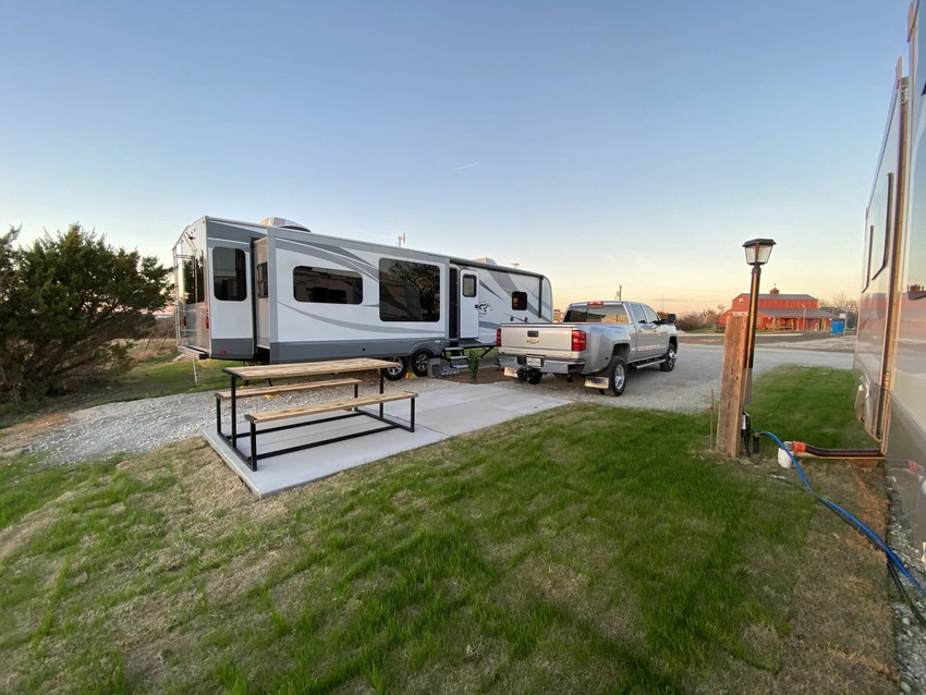 Hoovesnwheelsrvpark1 5  1920w